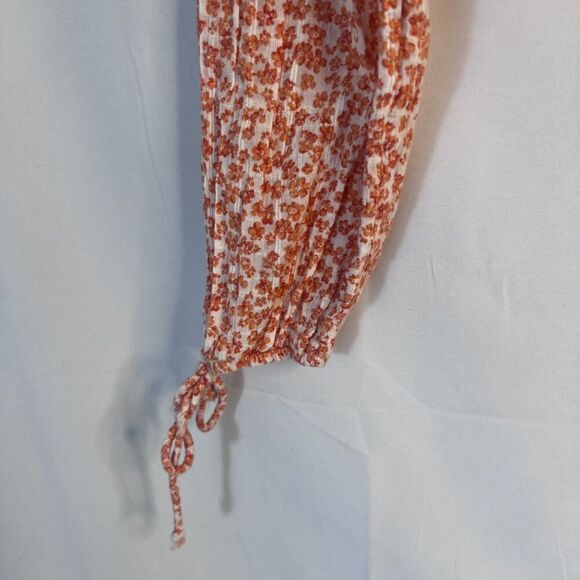 American Eagle Orange Floral Print Cropped Long Sleeve Peasant Top Size Small - Picture 7 of 11